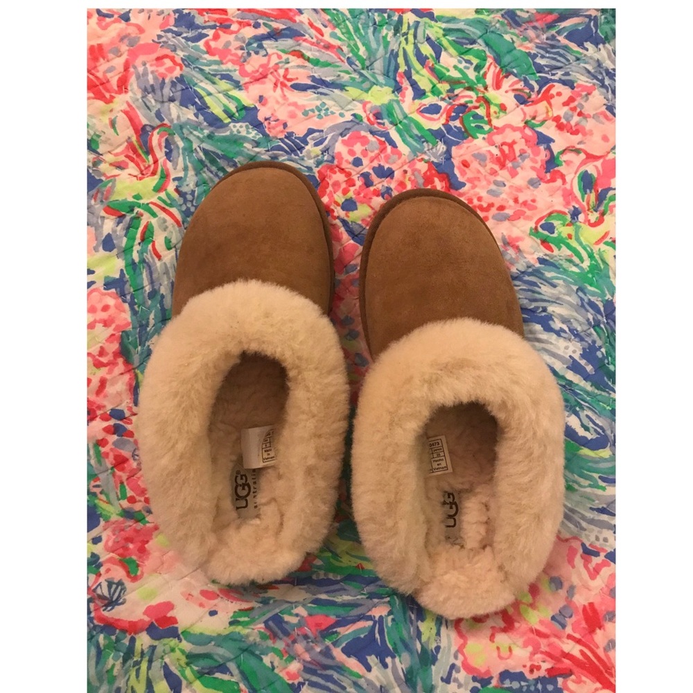 Ugg Slippers! NWOT!